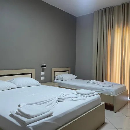 Season Hotel