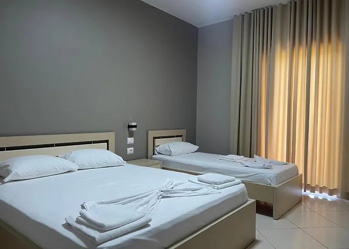 Season Hotel